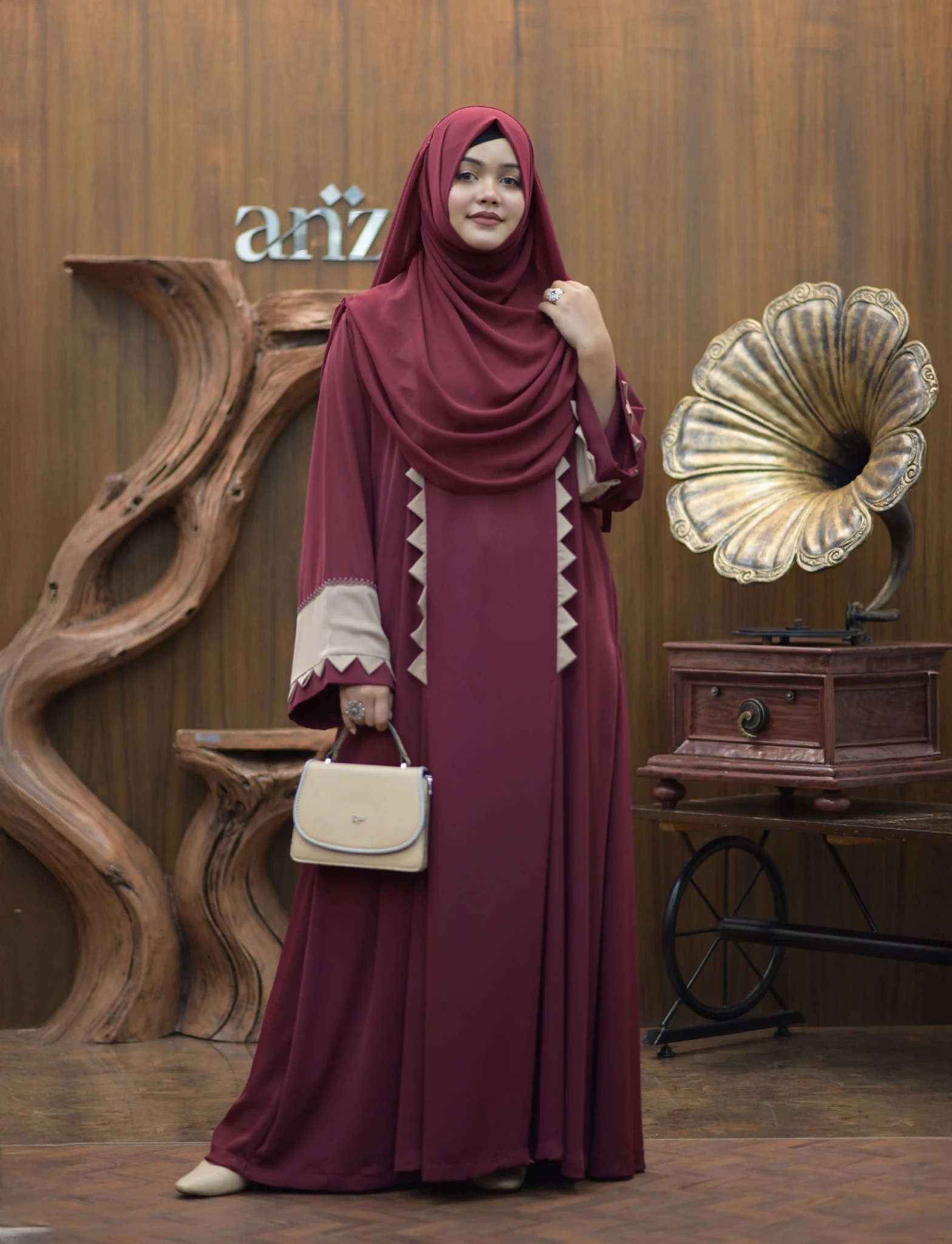 Abaya At-Tuba